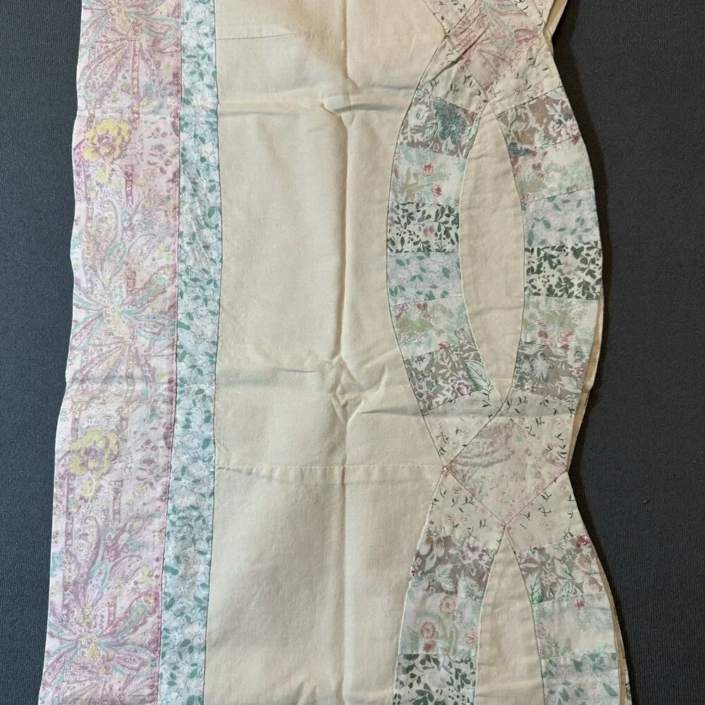 Handmade Double Wedding Ring Window Valance Pastel Floral Patchwork Cottage